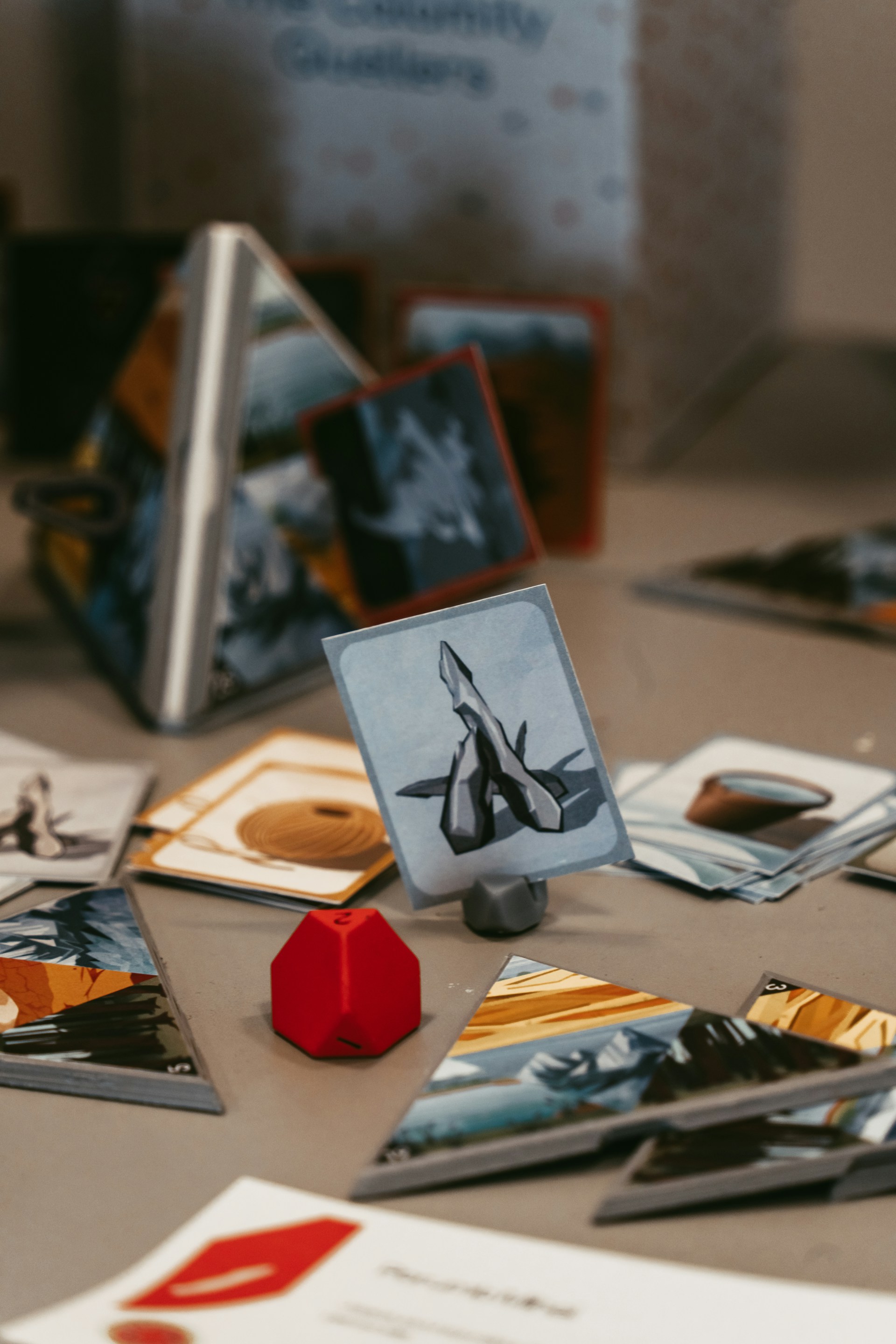 gray computer monitor